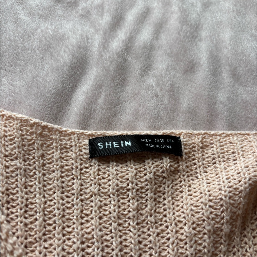 SHEIN Cream V-Neck Sweater with Knitted Texture